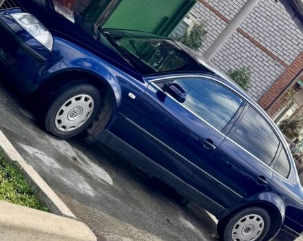 Синий Фольксваген Пассат, объемом двигателя 2 л и пробегом 266 тыс. км за 4410 $, фото 1 на Automoto.ua