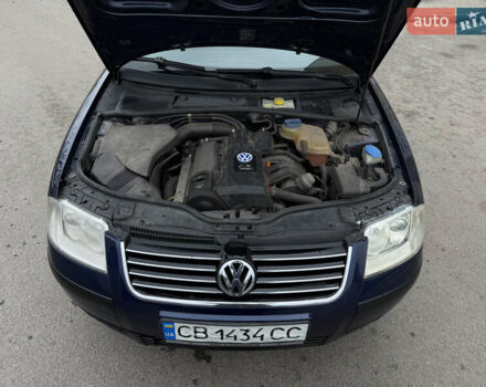 Синий Фольксваген Пассат, объемом двигателя 1.6 л и пробегом 309 тыс. км за 3850 $, фото 11 на Automoto.ua