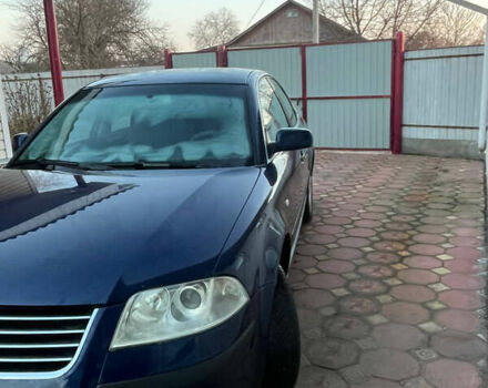 Синий Фольксваген Пассат, объемом двигателя 1.6 л и пробегом 309 тыс. км за 4100 $, фото 1 на Automoto.ua