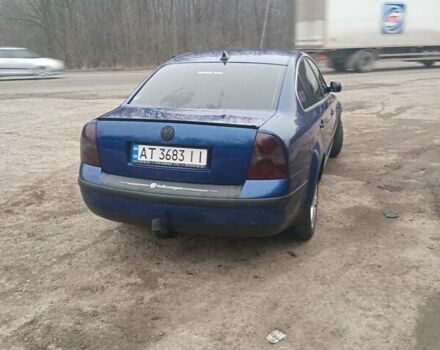 Синий Фольксваген Пассат, объемом двигателя 1.6 л и пробегом 199 тыс. км за 4300 $, фото 2 на Automoto.ua