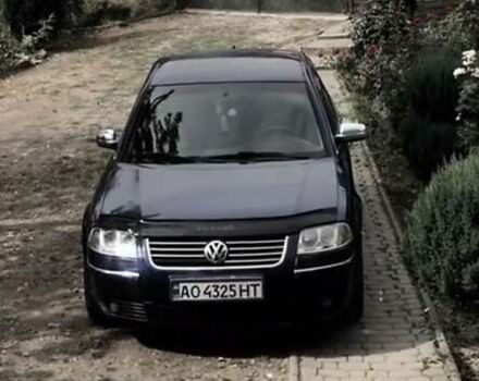 Синий Фольксваген Пассат, объемом двигателя 1.8 л и пробегом 330 тыс. км за 3200 $, фото 5 на Automoto.ua