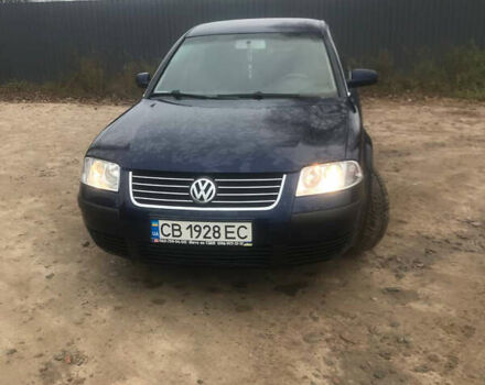 Синий Фольксваген Пассат, объемом двигателя 2 л и пробегом 300 тыс. км за 4800 $, фото 3 на Automoto.ua