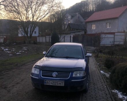 Синій Фольксваген Пассат, об'ємом двигуна 1.8 л та пробігом 330 тис. км за 3200 $, фото 1 на Automoto.ua