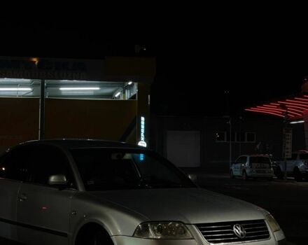 Синий Фольксваген Пассат, объемом двигателя 1.9 л и пробегом 294 тыс. км за 4700 $, фото 6 на Automoto.ua