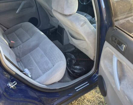 Синий Фольксваген Пассат, объемом двигателя 1.6 л и пробегом 236 тыс. км за 4000 $, фото 7 на Automoto.ua