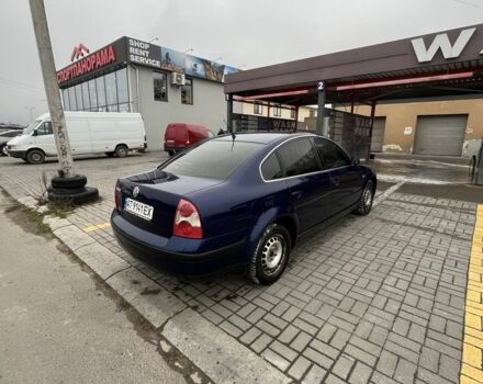 Синий Фольксваген Пассат, объемом двигателя 1.6 л и пробегом 350 тыс. км за 2200 $, фото 3 на Automoto.ua