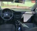 Синий Фольксваген Пассат, объемом двигателя 1.78 л и пробегом 286 тыс. км за 4200 $, фото 10 на Automoto.ua