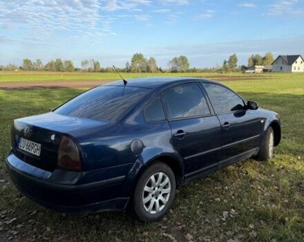 Синий Фольксваген Пассат, объемом двигателя 1.9 л и пробегом 350 тыс. км за 1900 $, фото 3 на Automoto.ua