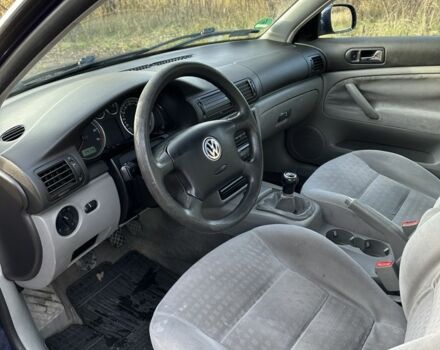 Синій Фольксваген Пассат, об'ємом двигуна 0 л та пробігом 270 тис. км за 2550 $, фото 6 на Automoto.ua