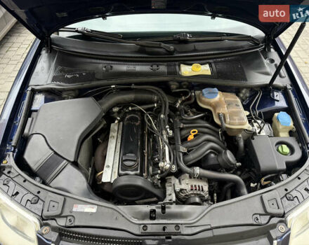 Синій Фольксваген Пассат, об'ємом двигуна 1.6 л та пробігом 388 тис. км за 3999 $, фото 7 на Automoto.ua