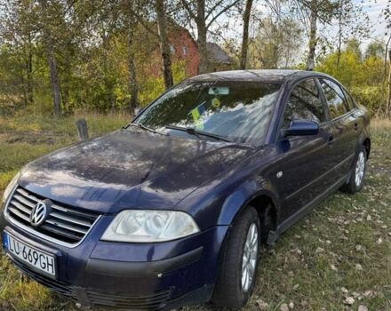 Синий Фольксваген Пассат, объемом двигателя 1.9 л и пробегом 350 тыс. км за 1900 $, фото 1 на Automoto.ua