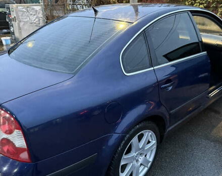 Синий Фольксваген Пассат, объемом двигателя 1.98 л и пробегом 300 тыс. км за 4800 $, фото 5 на Automoto.ua