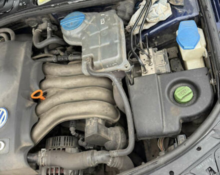 Синий Фольксваген Пассат, объемом двигателя 1.98 л и пробегом 300 тыс. км за 4800 $, фото 35 на Automoto.ua