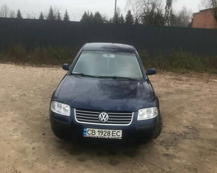 Синий Фольксваген Пассат, объемом двигателя 2 л и пробегом 300 тыс. км за 4800 $, фото 4 на Automoto.ua