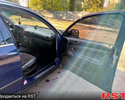 Синій Фольксваген Пассат, об'ємом двигуна 2 л та пробігом 280 тис. км за 5700 $, фото 5 на Automoto.ua