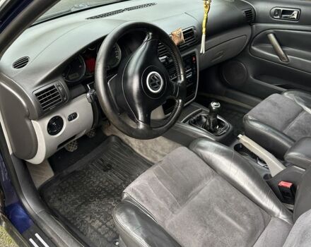 Синий Фольксваген Пассат, объемом двигателя 1.9 л и пробегом 430 тыс. км за 3000 $, фото 3 на Automoto.ua