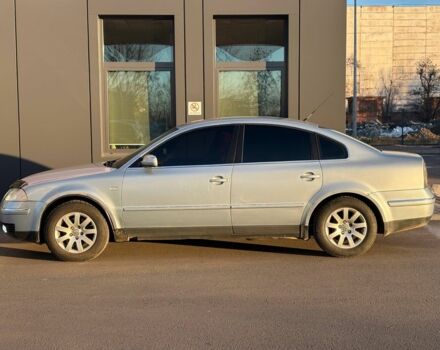 Синий Фольксваген Пассат, объемом двигателя 1.9 л и пробегом 230 тыс. км за 3350 $, фото 1 на Automoto.ua