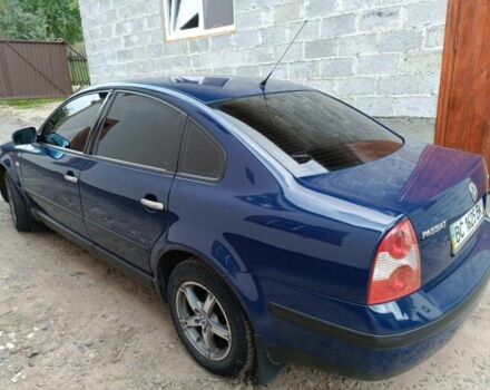 Синій Фольксваген Пассат, об'ємом двигуна 2 л та пробігом 280 тис. км за 4000 $, фото 1 на Automoto.ua