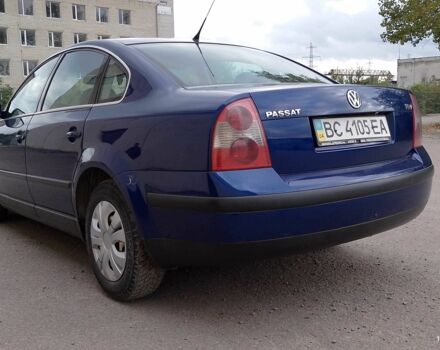Синий Фольксваген Пассат, объемом двигателя 1.9 л и пробегом 322 тыс. км за 4050 $, фото 3 на Automoto.ua