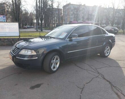 Синій Фольксваген Пассат, об'ємом двигуна 2 л та пробігом 240 тис. км за 4200 $, фото 4 на Automoto.ua