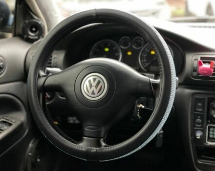 Синий Фольксваген Пассат, объемом двигателя 2.8 л и пробегом 244 тыс. км за 5400 $, фото 12 на Automoto.ua