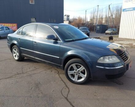 Синій Фольксваген Пассат, об'ємом двигуна 2 л та пробігом 240 тис. км за 4200 $, фото 5 на Automoto.ua