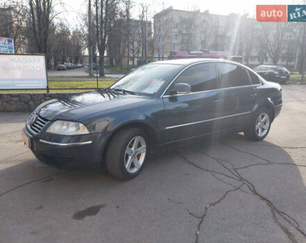 Синий Фольксваген Пассат, объемом двигателя 1.98 л и пробегом 240 тыс. км за 4200 $, фото 7 на Automoto.ua