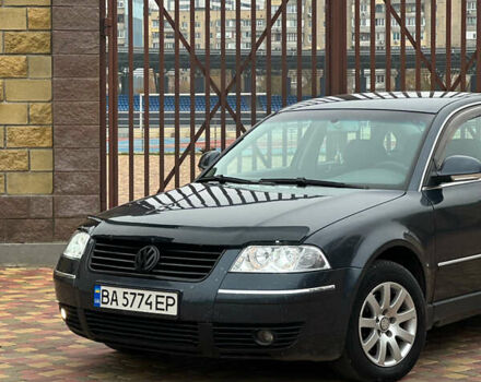 Синий Фольксваген Пассат, объемом двигателя 1.9 л и пробегом 226 тыс. км за 3950 $, фото 3 на Automoto.ua