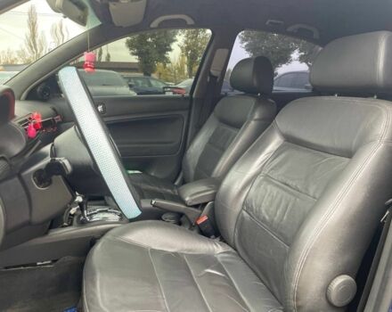 Синий Фольксваген Пассат, объемом двигателя 2.8 л и пробегом 244 тыс. км за 5400 $, фото 11 на Automoto.ua