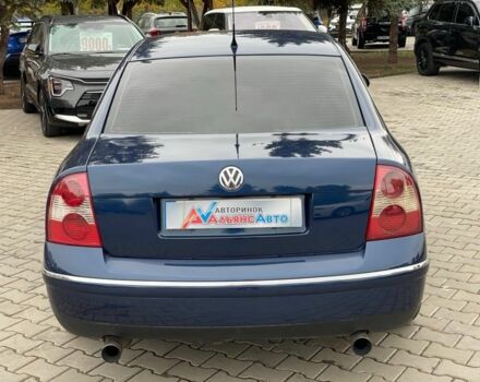 Синий Фольксваген Пассат, объемом двигателя 2.8 л и пробегом 244 тыс. км за 5400 $, фото 6 на Automoto.ua