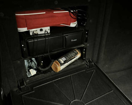 Синій Фольксваген Пассат, об'ємом двигуна 2.5 л та пробігом 294 тис. км за 7000 $, фото 28 на Automoto.ua