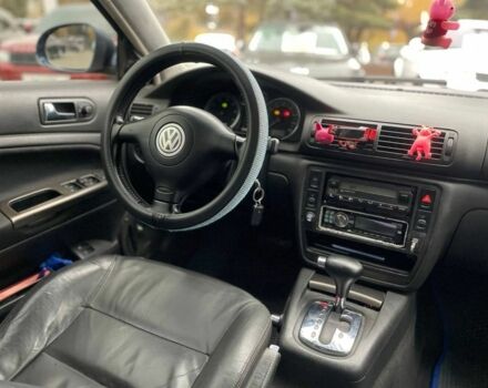 Синий Фольксваген Пассат, объемом двигателя 2.8 л и пробегом 244 тыс. км за 5400 $, фото 15 на Automoto.ua