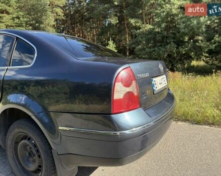 Синій Фольксваген Пассат, об'ємом двигуна 2 л та пробігом 288 тис. км за 4200 $, фото 19 на Automoto.ua
