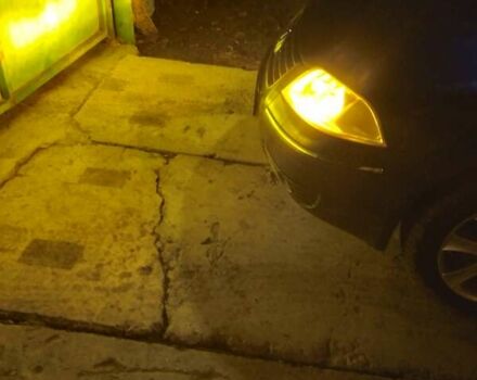 Синий Фольксваген Пассат, объемом двигателя 2.8 л и пробегом 200 тыс. км за 4900 $, фото 7 на Automoto.ua