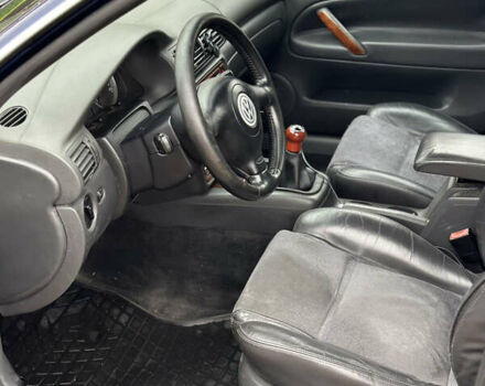 Синий Фольксваген Пассат, объемом двигателя 1.8 л и пробегом 387 тыс. км за 3600 $, фото 7 на Automoto.ua