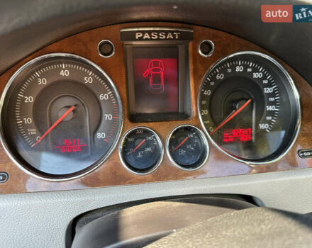 Фольксваген Пассат 2005 в Черновцах на Automoto.ua Синий Фольксваген Пассат, объемом двигателя 1.98 л и пробегом 175 тыс. км за 6950 $, фото 6 на Automoto.ua