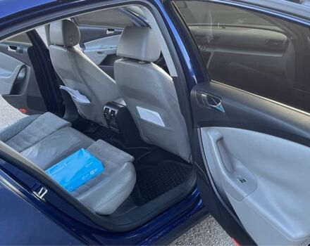 Синій Фольксваген Пассат, об'ємом двигуна 2 л та пробігом 263 тис. км за 4900 $, фото 13 на Automoto.ua