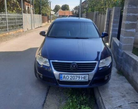 Синій Фольксваген Пассат, об'ємом двигуна 2 л та пробігом 235 тис. км за 5300 $, фото 2 на Automoto.ua