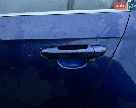 Синий Фольксваген Пассат, объемом двигателя 1.97 л и пробегом 434 тыс. км за 5800 $, фото 6 на Automoto.ua