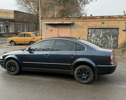 Синий Фольксваген Пассат, объемом двигателя 1.98 л и пробегом 290 тыс. км за 4200 $, фото 3 на Automoto.ua