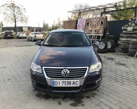 Синий Фольксваген Пассат, объемом двигателя 2 л и пробегом 280 тыс. км за 4150 $, фото 1 на Automoto.ua