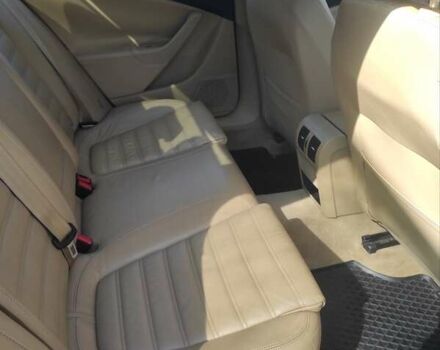 Синий Фольксваген Пассат, объемом двигателя 2 л и пробегом 257 тыс. км за 5200 $, фото 14 на Automoto.ua