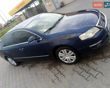 Синій Фольксваген Пассат, об'ємом двигуна 2 л та пробігом 400 тис. км за 4300 $, фото 2 на Automoto.ua