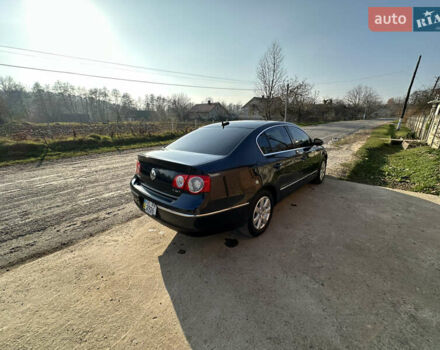 Фольксваген Пассат 2005 в Черновцах на Automoto.ua Синий Фольксваген Пассат, объемом двигателя 1.98 л и пробегом 175 тыс. км за 6950 $, фото 22 на Automoto.ua