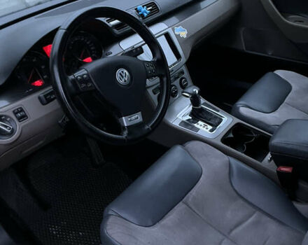 Синий Фольксваген Пассат, объемом двигателя 1.97 л и пробегом 434 тыс. км за 5800 $, фото 10 на Automoto.ua