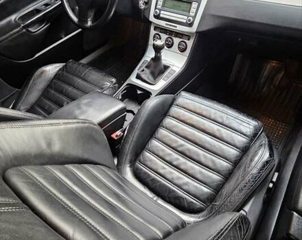 Синий Фольксваген Пассат, объемом двигателя 2 л и пробегом 260 тыс. км за 4750 $, фото 2 на Automoto.ua