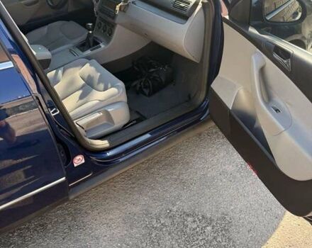 Синий Фольксваген Пассат, объемом двигателя 1.6 л и пробегом 225 тыс. км за 6700 $, фото 1 на Automoto.ua