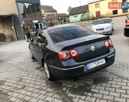 Синий Фольксваген Пассат, объемом двигателя 2 л и пробегом 280 тыс. км за 4100 $, фото 9 на Automoto.ua