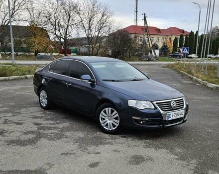 Синій Фольксваген Пассат, об'ємом двигуна 2 л та пробігом 260 тис. км за 4650 $, фото 6 на Automoto.ua