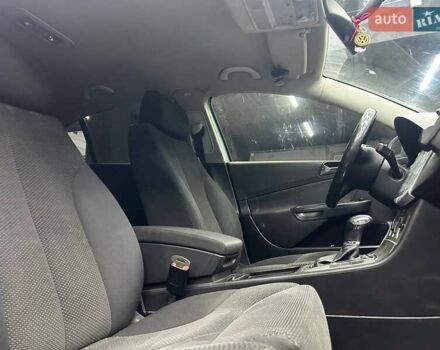 Синий Фольксваген Пассат, объемом двигателя 1.98 л и пробегом 230 тыс. км за 6700 $, фото 18 на Automoto.ua